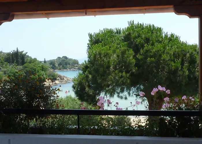 Fat Mermaid Seaside * PalaiónTsiflíkion